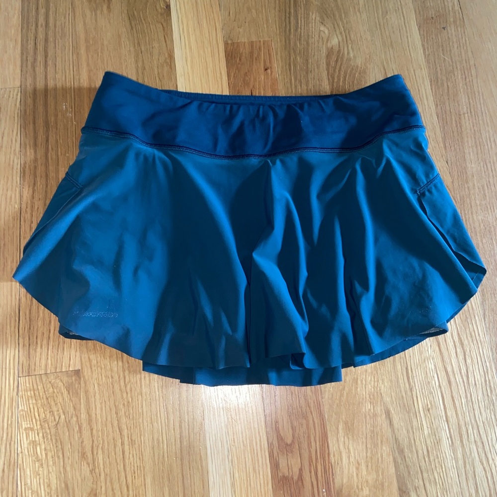 Lululemon Quick Pace Skirt size 4